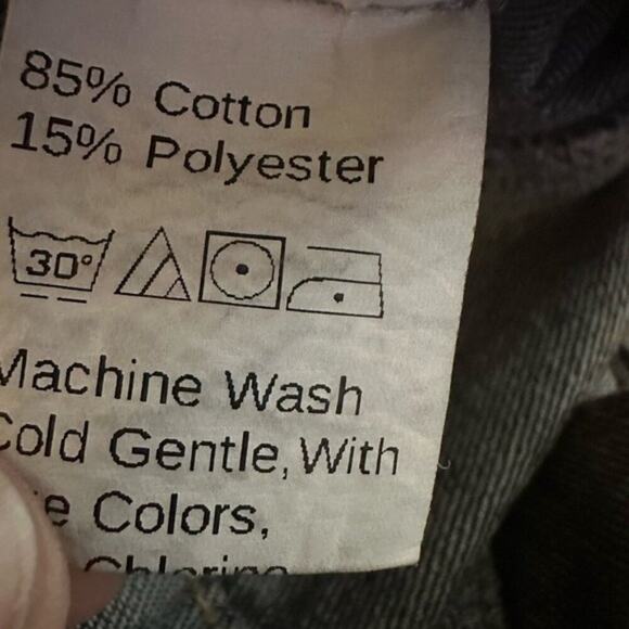 Shein Women’s Black Cropped Denim Jacket Small Distressed Frayed Hem Pockets - Picture 10 of 10